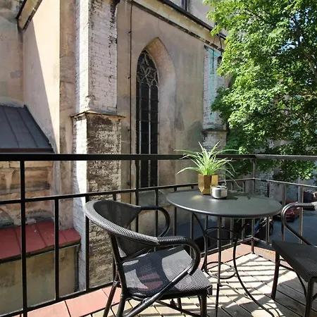 2 Bedroom & 2 Bathroom Luxury With Balcony In Old Town Tallinn