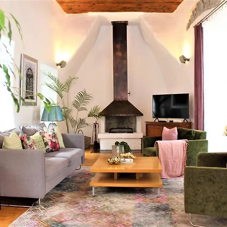 2 Bedroom & 2 Bathroom Luxury With Balcony In Old Town Tallin