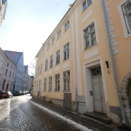 Apartment 2 Bedroom & 2 Bathroom Luxury With Balcony In Old Town
