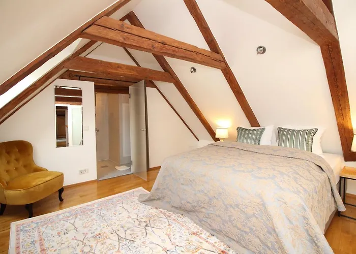 Apartament 2 Bedroom & 2 Bathroom Luxury With Balcony In Old Town *